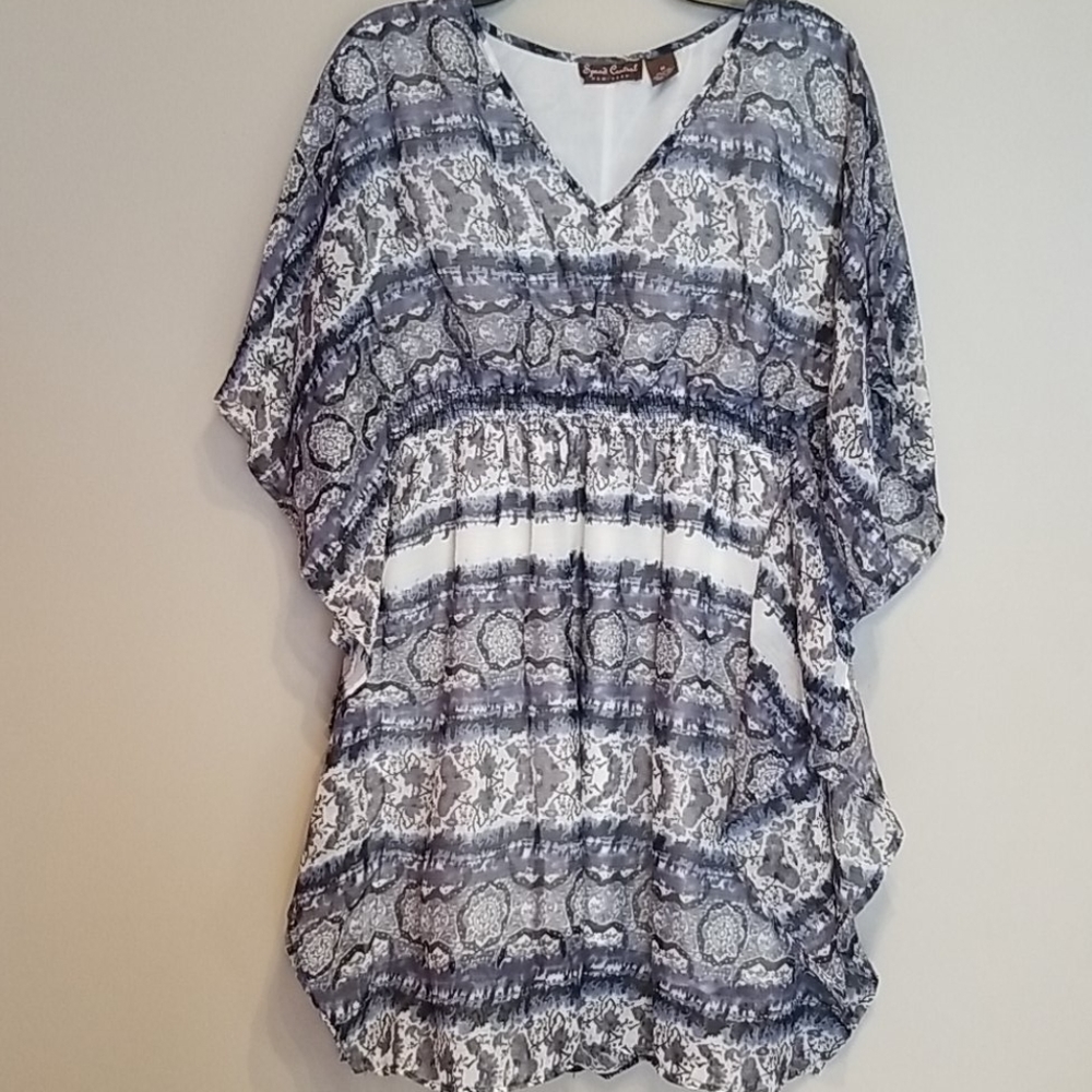 Blue print tunic top